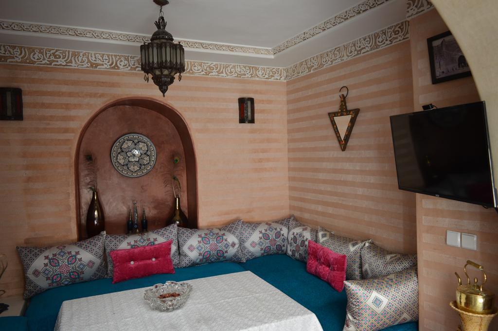 رياد Bonheur